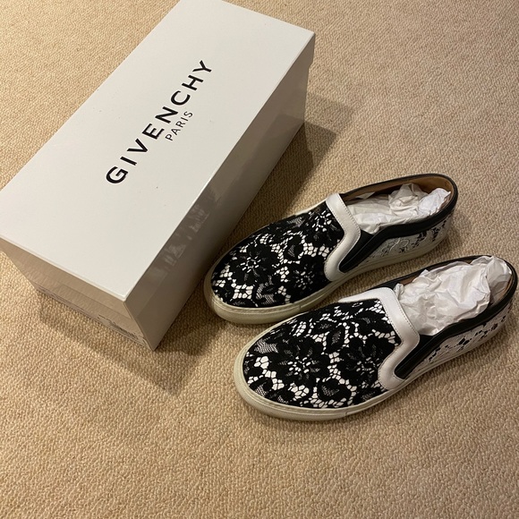 givenchy vans